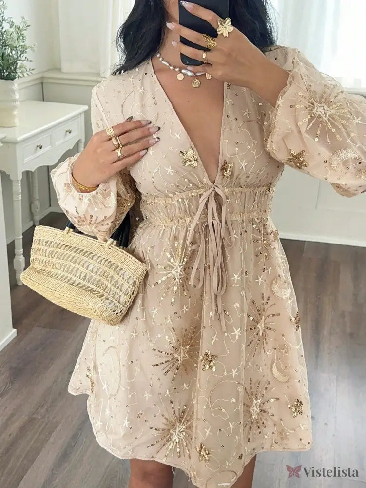 Vestido Curto Decote V Com Manga Longa E Bordado Brilhante