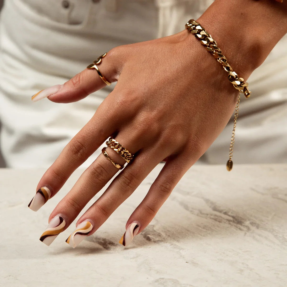 Anel de Corrente Banhado a Ouro 18K