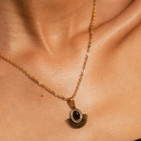 Colar com Pingente Pedra Natural Preta