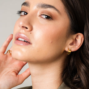 Brinco Quadrados Monocromáticos Banhado em Ouro 18K