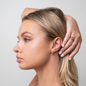 Anel de Pedra Retangular Banhado a Ouro 18K