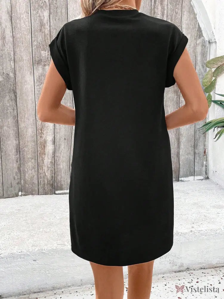 Vestido Curto Casual Com Botões Decorativos