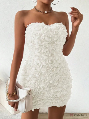 Vestido Curto Tomara Que Caia Com Flores 3D