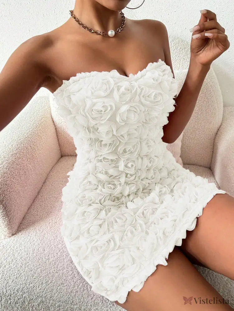 Vestido Curto Tomara Que Caia Com Flores 3D