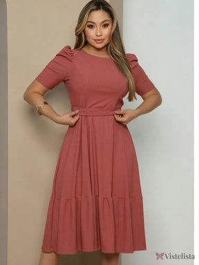 Vestido Midi Evasê Elegante Com Cinto E Babado Na Barra