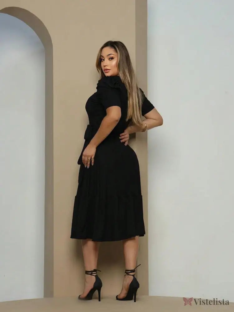 Vestido Midi Evasê Elegante Com Cinto E Babado Na Barra