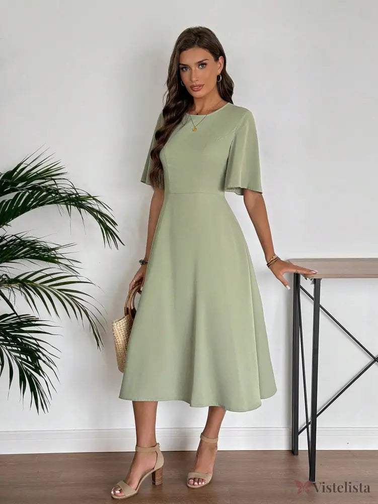 Vestido Midi Evasê Elegante Com Manga Flare
