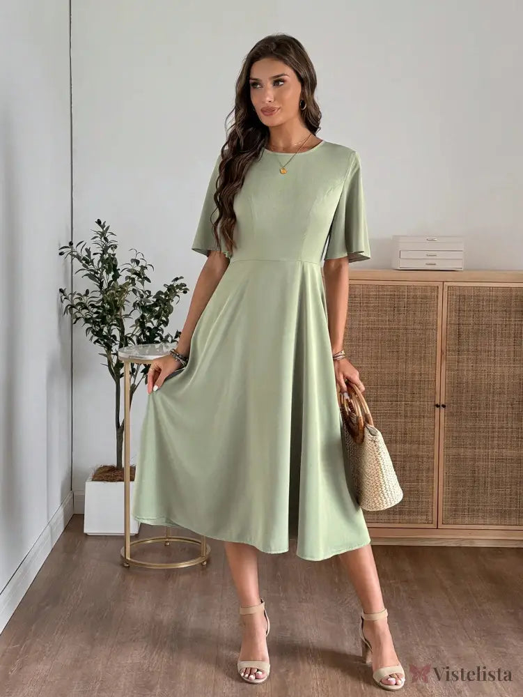 Vestido Midi Evasê Elegante Com Manga Flare