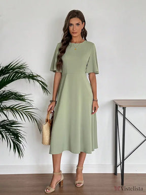 Vestido Midi Evasê Elegante Com Manga Flare